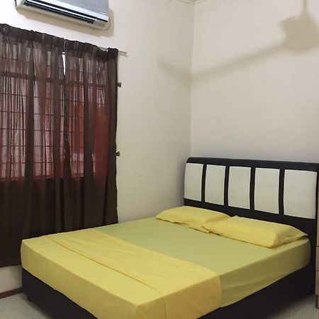 Art Homestay Semporna Exterior photo